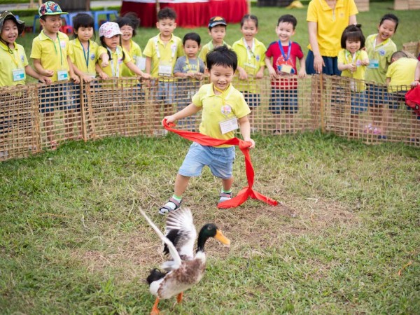 Tìm hiểu trò chơi dân gian tại “Festival Văn hóa truyền thống Việt 2019” 