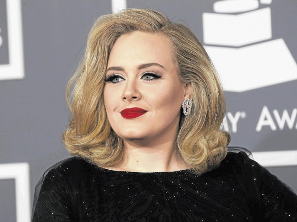 "19", "21", "25" rồi lại đến "30", Adele vẫn chưa chán đặt tên album theo số tuổi