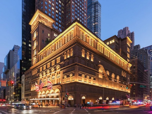 Đường đến nhà hát danh tiếng Carnegie Hall đã rộng mở cho các tài năng piano tại Việt Nam