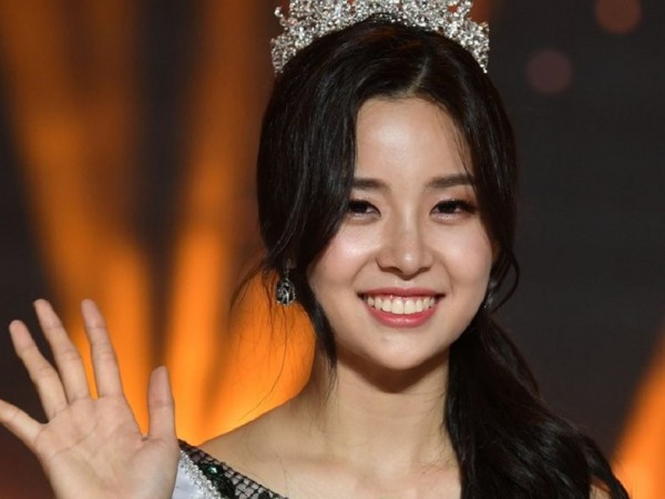 Vừa mới đăng quang, Hoa hậu Hàn Quốc 2019 đã lộ thân phận gây sốc với fan K-Pop