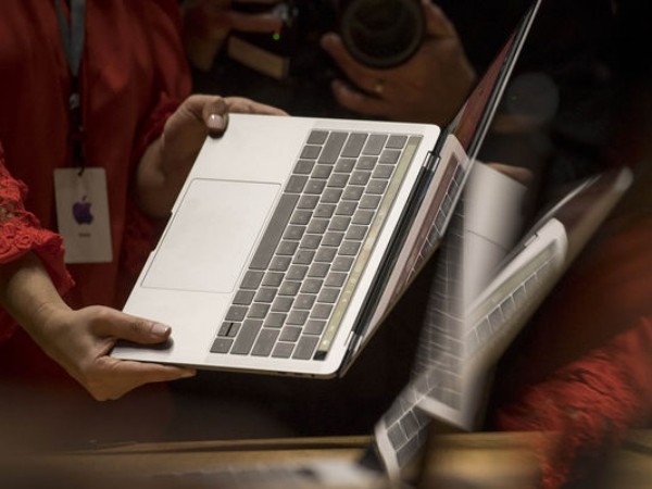 MacBook Pro của Apple chính thức bị cấm trên các chuyến bay