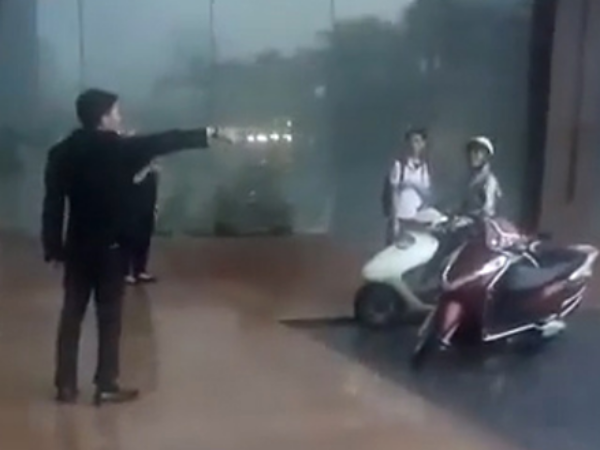 Nhân viên khách sạn Grand Plaza (Hà Nội) đuổi người trú mưa khi đang giông lốc