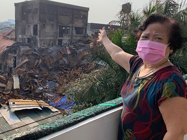 Vụ cháy Công ty Rạng Đông: Nhiều hộ dân sơ tán, yêu cầu bồi thường
