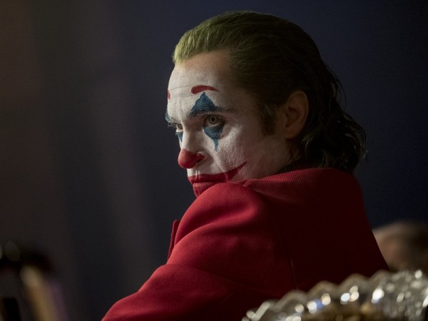 “Joker”, chẳng giống phim siêu anh hùng nhưng thật tiếc nếu bạn không xem