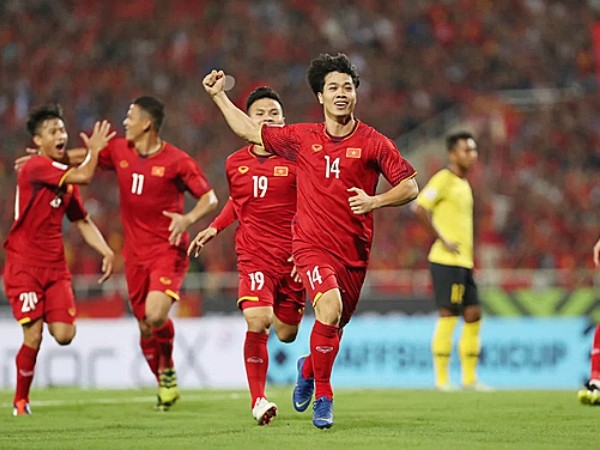 HLV Park chốt danh sách vòng loại World Cup 2022: Mạc Hồng Quân, Xuân Trường bị loại