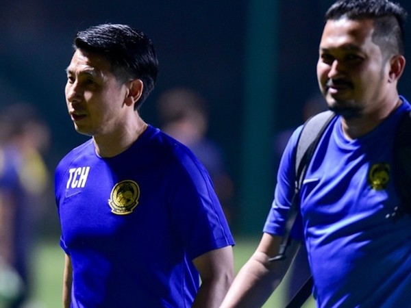 HLV Malaysia bất ngờ tố đội tuyển Việt Nam “chơi xấu”