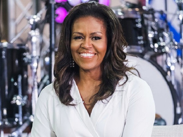 Cựu Đệ nhất Phu nhân Michelle Obama đồng hành cùng YouTube để giúp đỡ các trẻ em gái