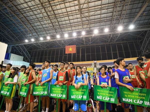 Hơn 1200 học sinh tham gia vòng Chung kết Giải bóng rổ Hội Khỏe Phù Đổng TP.HCM