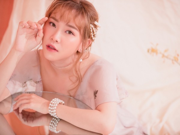 Trò cưng của Mỹ Tâm - Bảo Uyên bất ngờ tung bản Ballad "lụi tim" giữa rừng MV Drama V-pop