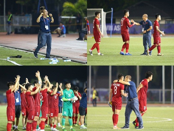 HLV Park Hang Seo ôm từng cầu thủ ăn mừng vé bán kết