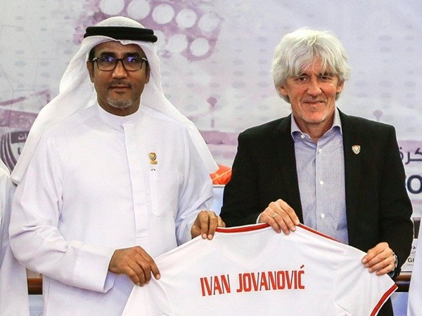 Nếu không vượt qua tuyển Việt Nam, huấn luyện viên đội UAE sẽ mất việc