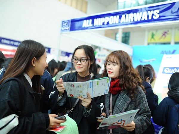 Hà Nội: Hàng ngàn cơ hội việc làm dành cho học sinh, sinh viên tại ULIS Job Fair 2020