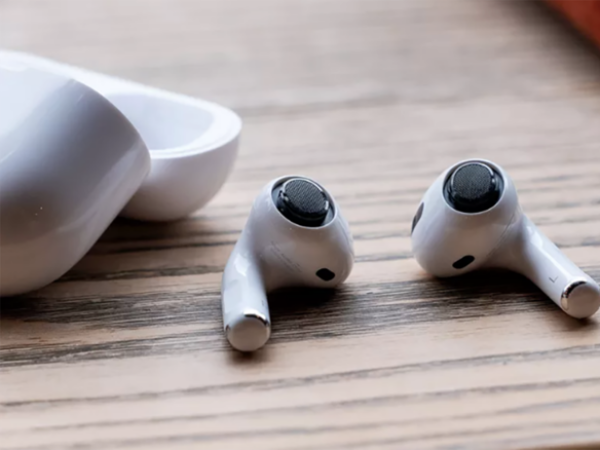 Apple vừa tự làm tính năng "chất" nhất trên tai nghe AirPods Pro tệ đi