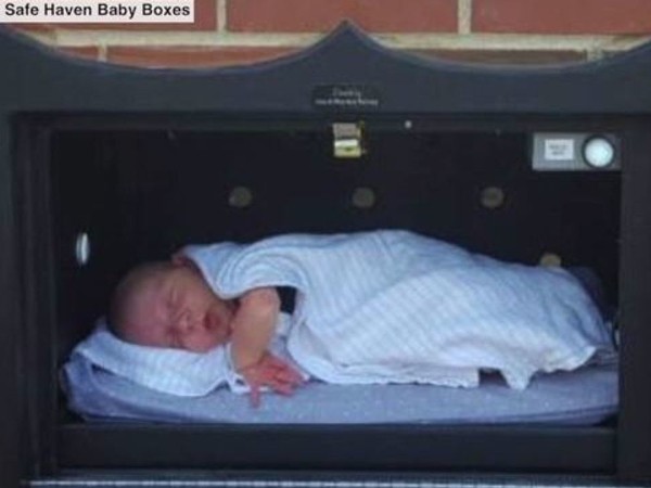 Chiếc “hộp trẻ sơ sinh” do một bạn teen lắp đặt đã cứu em bé bị bỏ rơi