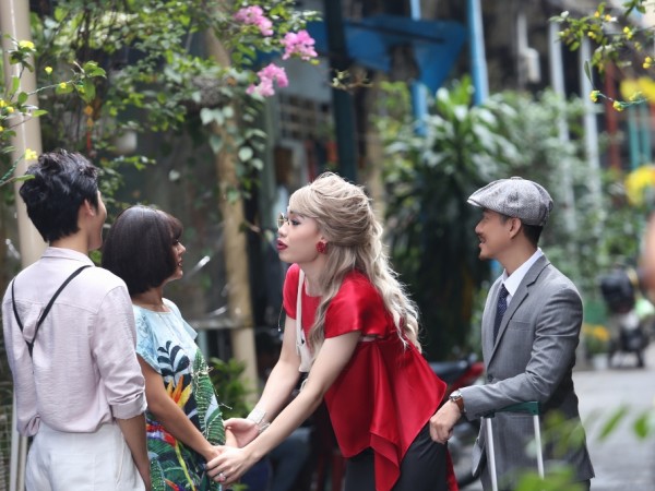 Bị Quang Trung ép lấy chồng, Nam Thư lên kế hoạch cặp kè "trai cong"