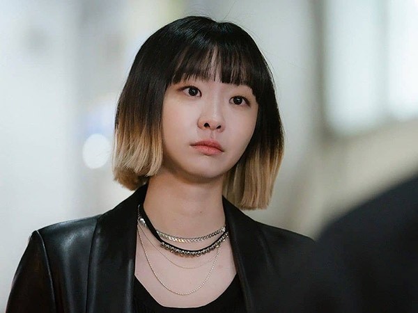Kim Da Mi, cô gái đứng sau vai nữ chính độc đáo chưa từng thấy trên phim Hàn
