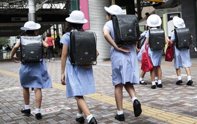 Nhật Bản: Tỉ lệ học sinh tự tử cao nhất trong vòng 30 năm