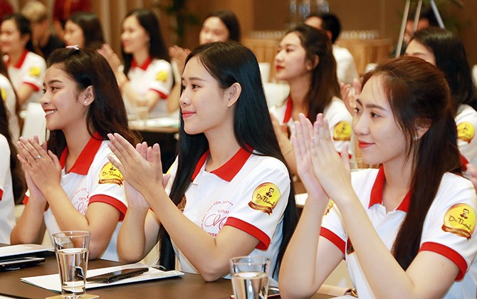 Bắt đầu vòng Chung kết cuộc thi Hoa khôi sinh viên Việt Nam 2018