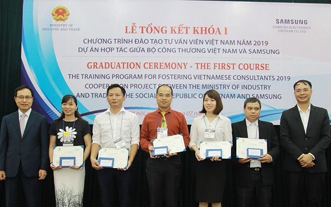150 cán bộ đã hoàn thành chương trình Đào tạo chuyên gia tư vấn công nghiệp phụ trợ của Việt Nam