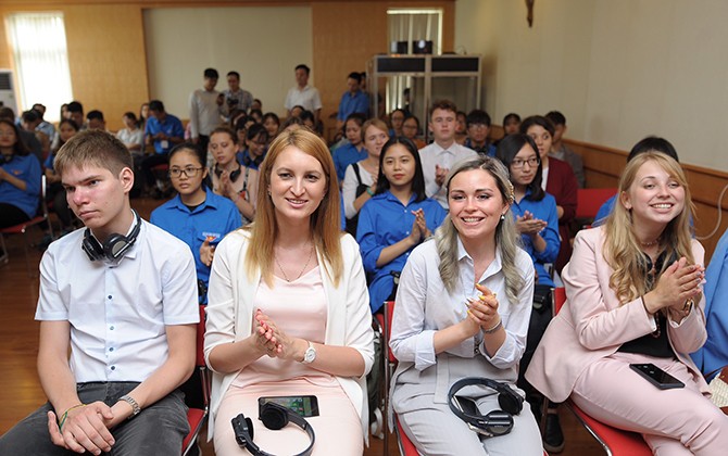 Thanh niên Việt - Nga cùng vun đắp quan hệ hữu nghị, hợp tác