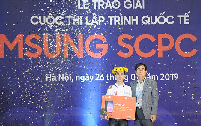 Sinh viên ĐH Bách Khoa Hà Nội giành giải nhất cuộc thi lập trình SCPC 2019