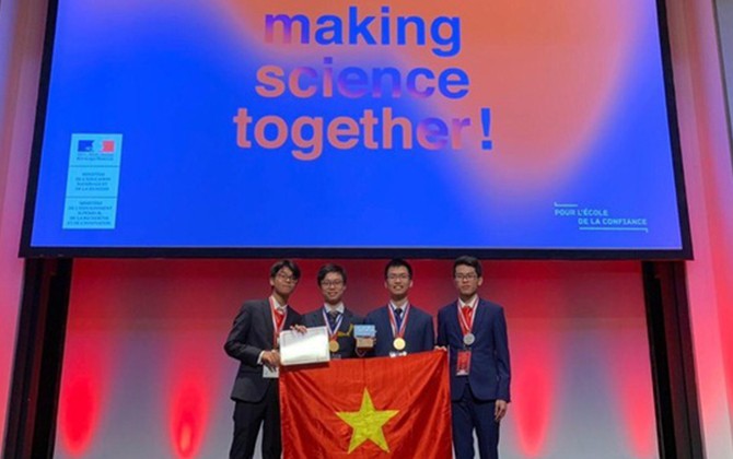 Học sinh Việt đoạt huy chương vàng, bạc Olympic Hóa học quốc tế