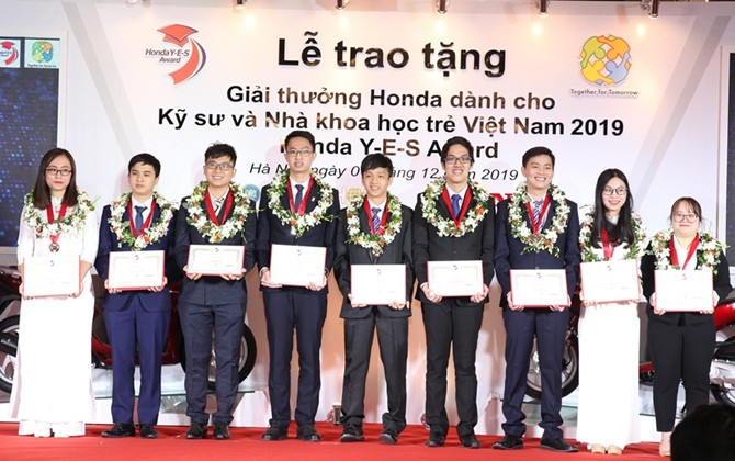 Lễ Trao tặng Giải thưởng Honda Y-E-S lần thứ 14